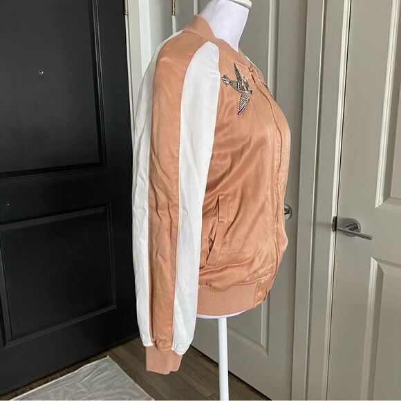 Kendall & Kylie Blush Pink and White Rose Gold Embroidered Bomber Jacket Size S - Picture 3 of 8